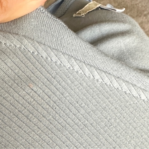 Kimchi Blue Urban Outfitters Light Blue Ribbed Ruffled Top XS - Picture 9 of 9